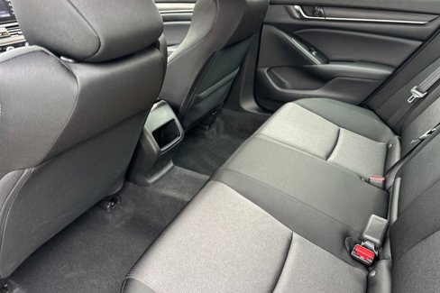Used 2021 Honda Accord LX image 25