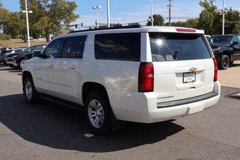 Used 2015 Chevrolet Suburban LT image 32