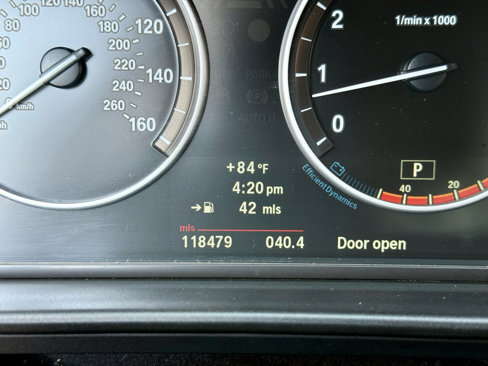Used 2012 BMW 528i xDrive Sedan image 31