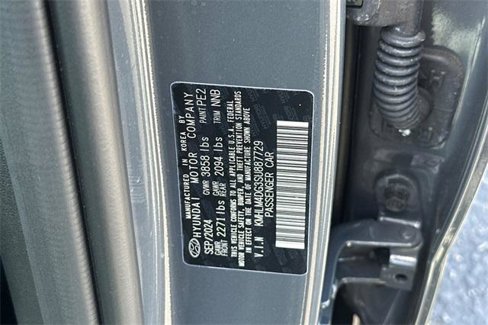 Used 2025 Hyundai Elantra Sport image 28