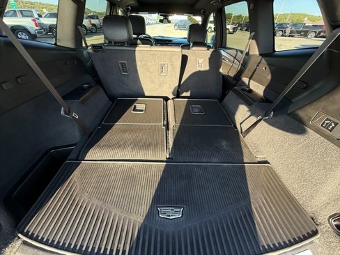Used 2021 Cadillac XT6 Luxury image 14