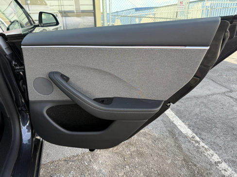 Used 2025 Tesla Model 3 Long Range image 28