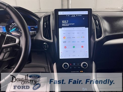 Used 2023 Ford Edge SEL image 42