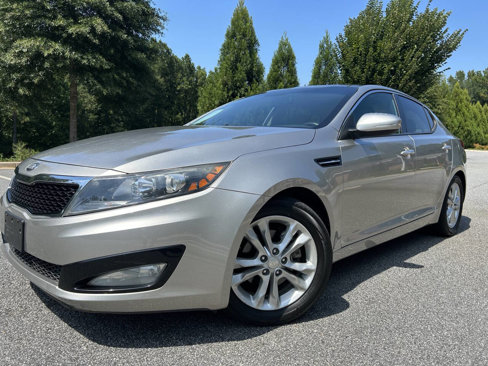 Used 2013 Kia Optima EX w/ Premium Pkg image 2