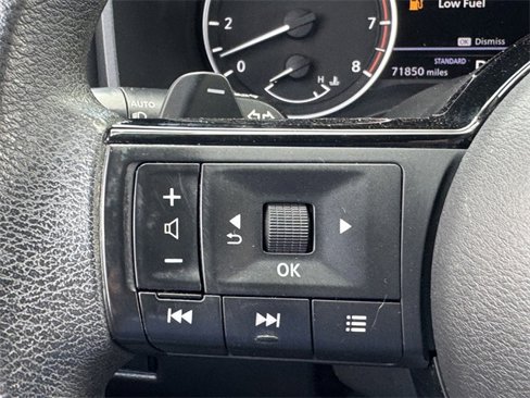 Used 2021 Nissan Rogue S image 18