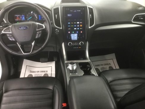 Certified 2024 Ford Edge SEL image 11