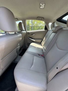 Used 2011 Toyota Prius One image 13