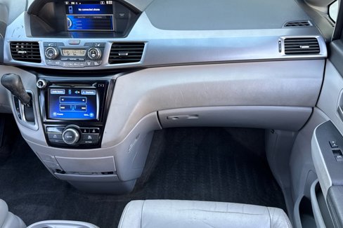 Used 2014 Honda Odyssey EX-L image 27