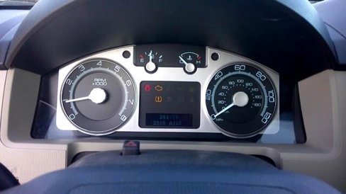Used 2010 Mercury Mariner Premier image 6