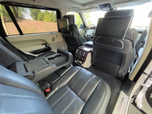 Used 2017 Land Rover Range Rover Long Wheelbase Autobiography image 34