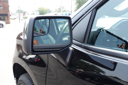 Used 2023 Chevrolet Silverado 1500 LT image 13