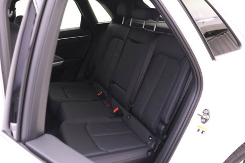 New 2025 Audi Q3 2.0T Premium image 12