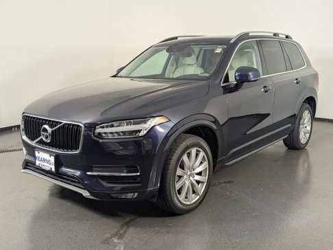 Used 2016 Volvo XC90 T6 Momentum w/ Momentum Plus Package image 4