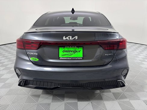 Used 2022 Kia Forte GT-Line w/ GT-Line Premium Package image 8