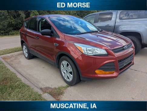 Used 2016 Ford Escape S image 1