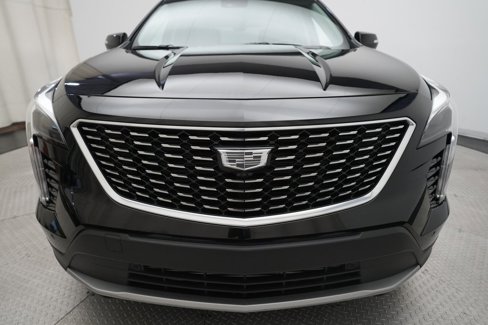 Used 2022 Cadillac XT4 Premium Luxury w/ Enhanced Visibility Package image 22