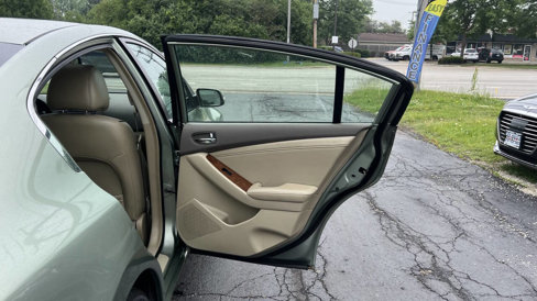 Used 2008 Nissan Altima 3.5 SE w/ Technology Pkg image 34