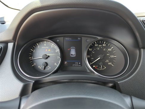 Certified 2020 Nissan Rogue Sport S image 41