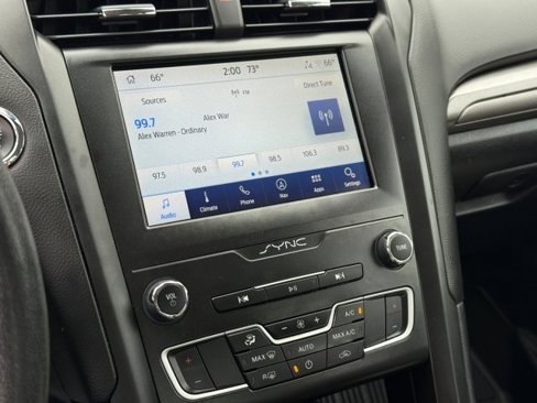 Used 2020 Ford Fusion SE w/ Equipment Group 151A image 23