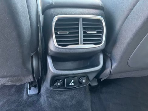 Used 2019 Hyundai Santa Fe AWD image 13