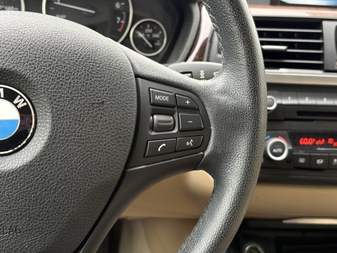 Used 2014 BMW 320i Sedan image 16