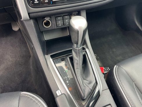 Used 2019 Toyota Corolla XLE image 24