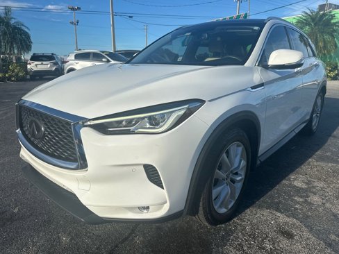 Used 2019 INFINITI QX50 Essential image 1