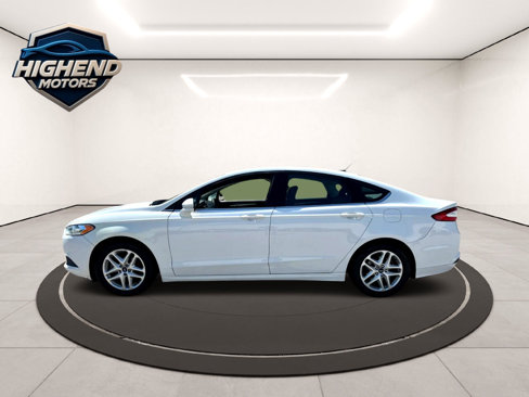 Used 2016 Ford Fusion SE image 3