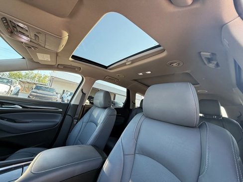 Used 2021 Buick Enclave Essence w/ Sound and Sites Package image 12