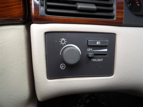 Used 2000 Cadillac Eldorado ESC w/ Comfort/Convenience Pkg image 21