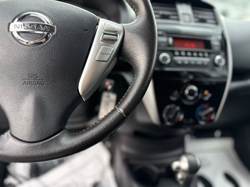 Used 2015 Nissan Versa Note SV image 19