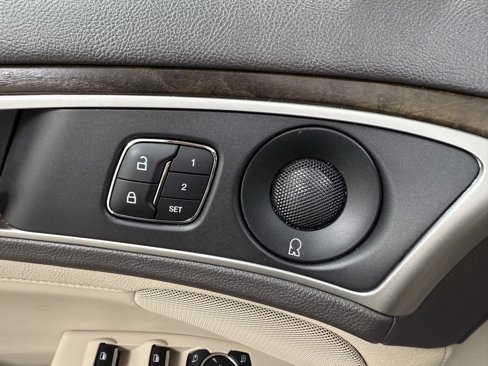 Used 2019 Lincoln MKZ Reserve image 13