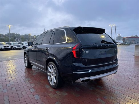 Used 2017 Volvo XC90 T6 Inscription w/ Vision Package image 3