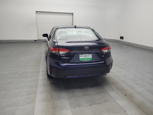 Used 2021 Toyota Corolla LE image 6