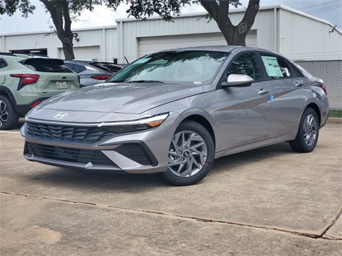 New 2025 Hyundai Elantra Blue image 27