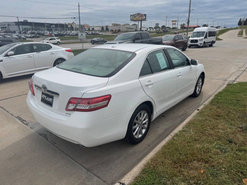 Used 2011 Toyota Camry XLE image 5