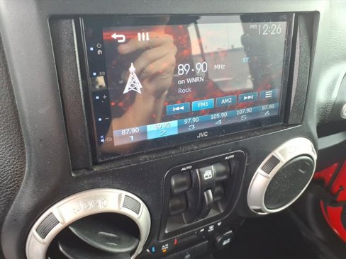 Used 2017 Jeep Wrangler Unlimited Sahara image 21