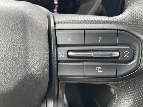 Used 2023 Chevrolet Colorado W/T image 14