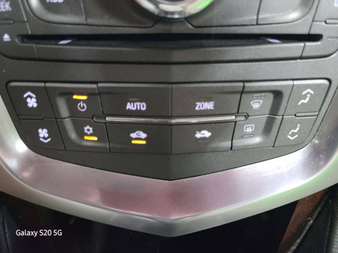 Used 2012 Cadillac SRX Luxury image 42