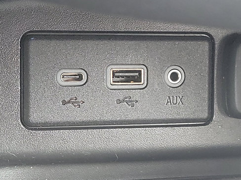 Used 2021 Chevrolet Equinox LT image 23