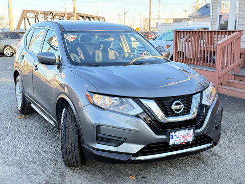 Used 2017 Nissan Rogue S image 81