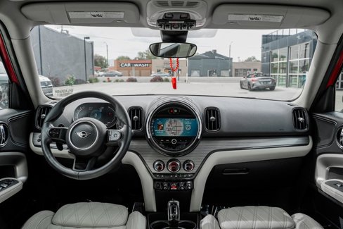 Certified 2023 MINI Cooper Countryman S w/ Signature Upholstery Package image 11