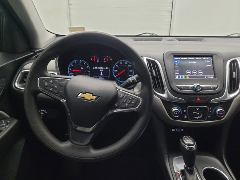 Used 2019 Chevrolet Equinox LS image 22