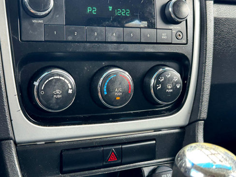 Used 2011 Dodge Caliber Express image 22