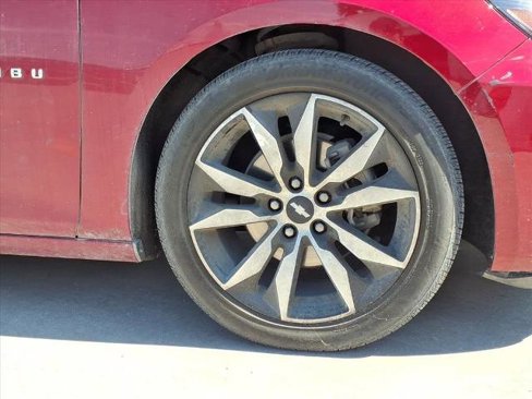 Used 2018 Chevrolet Malibu LT image 11