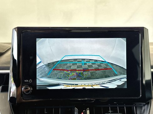 Used 2024 Toyota Corolla LE image 19