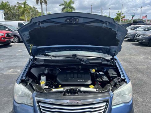 Used 2012 Chrysler Town & Country Touring w/ Entertainment Group #1 image 35