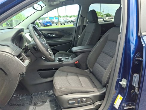 Certified 2022 GMC Terrain SLE w/ Driver Convenience Package image 13