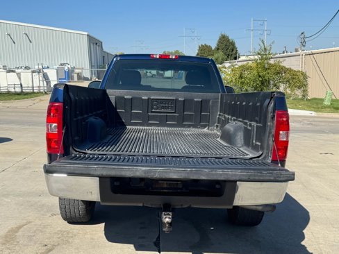 Used 2010 Chevrolet Silverado 1500 W/T image 24