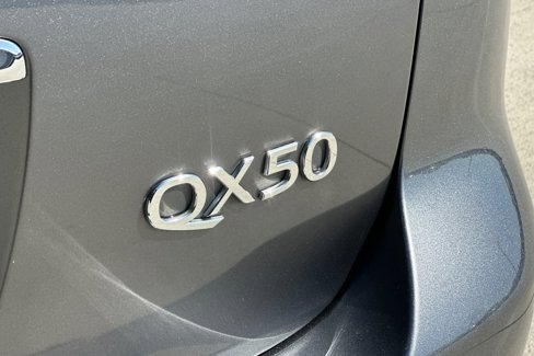 Used 2015 INFINITI QX50 Journey w/ Premium Package image 23